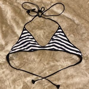 LULULEMON bathing suit top